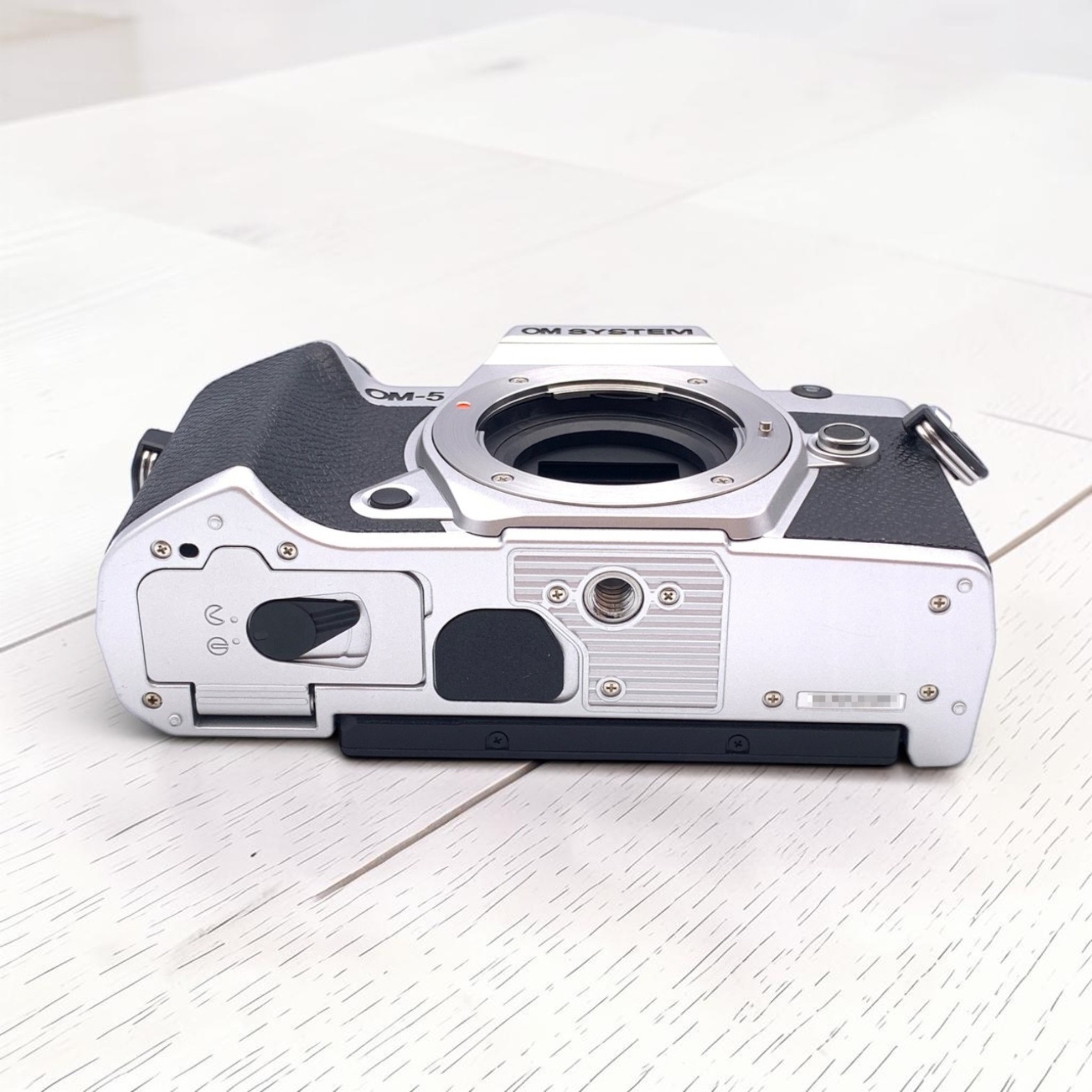 OM SYSTEM OM-5 ボディ 