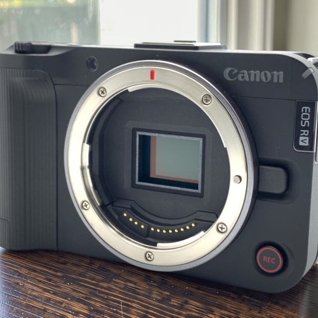 EOS R50 V ボディ