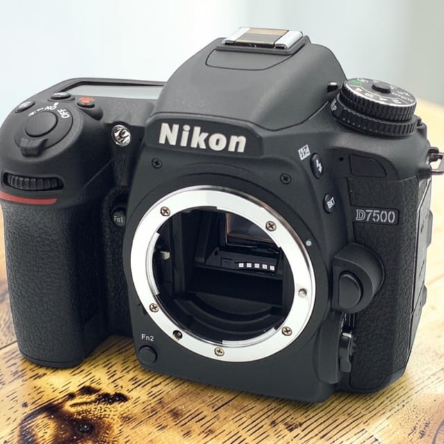 D7500 ボディ