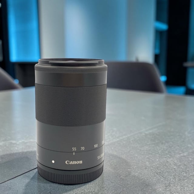 EF-M55-200mm F4.5-6.3 IS STM