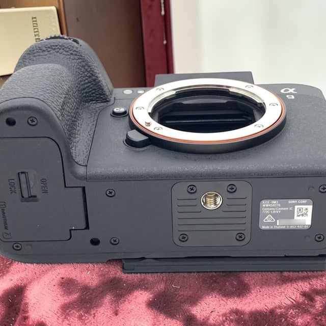 α9 III ILCE-9M3 ボディ