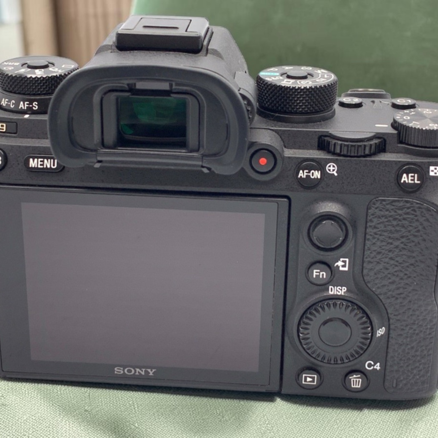 SONY α9 ILCE-9 ボディの中古 (美品)・¥180,110 by terik | みんなのカメラ