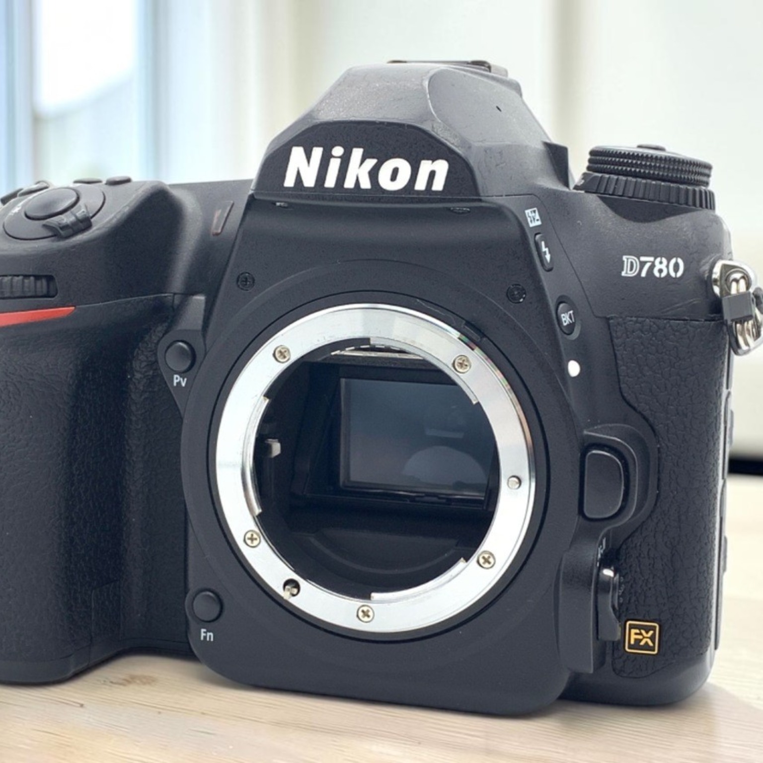 ニコン D7200 ボディの新品/中古の在庫一覧 | みんなのカメラ