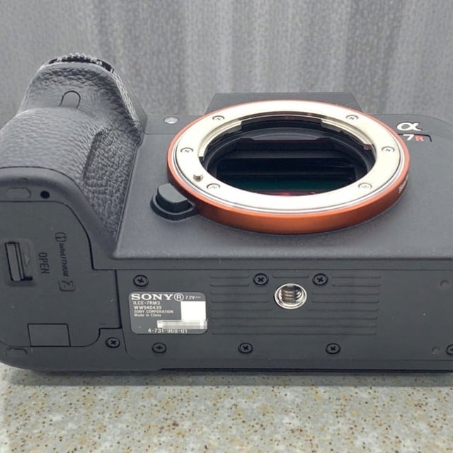 α7R III ILCE-7RM3 ボディ