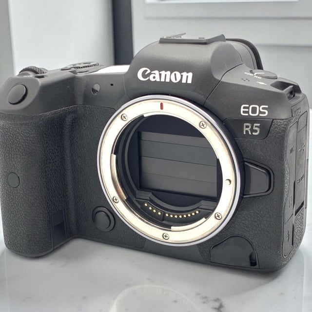 EOS R5 ボディ