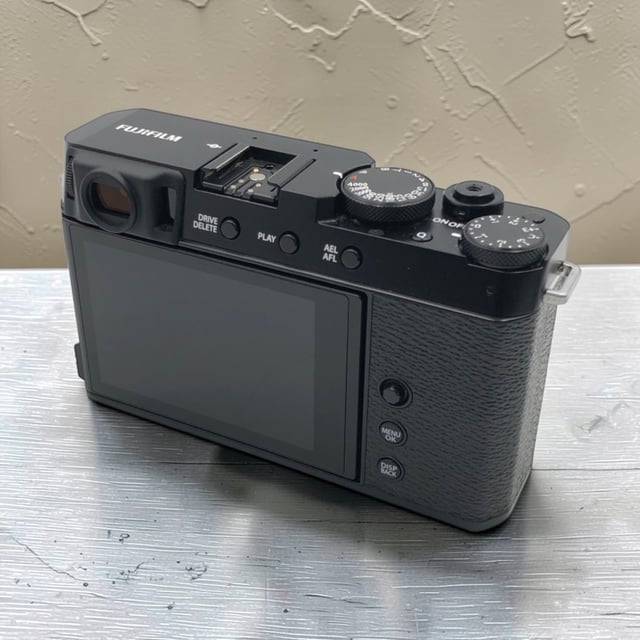 X-E4 ボディ "ブラック"