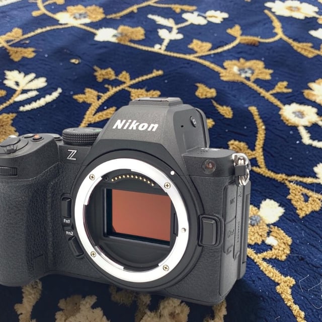 Z5II ボディ