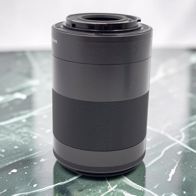 EF-M55-200mm F4.5-6.3 IS STM