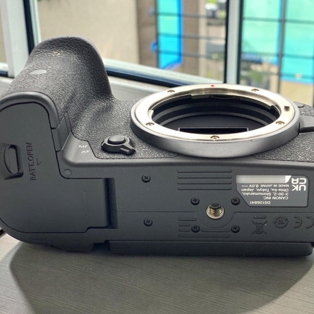 EOS R7 ボディ