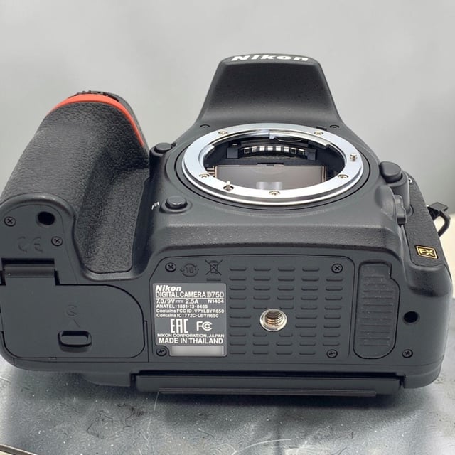 D750 ボディ