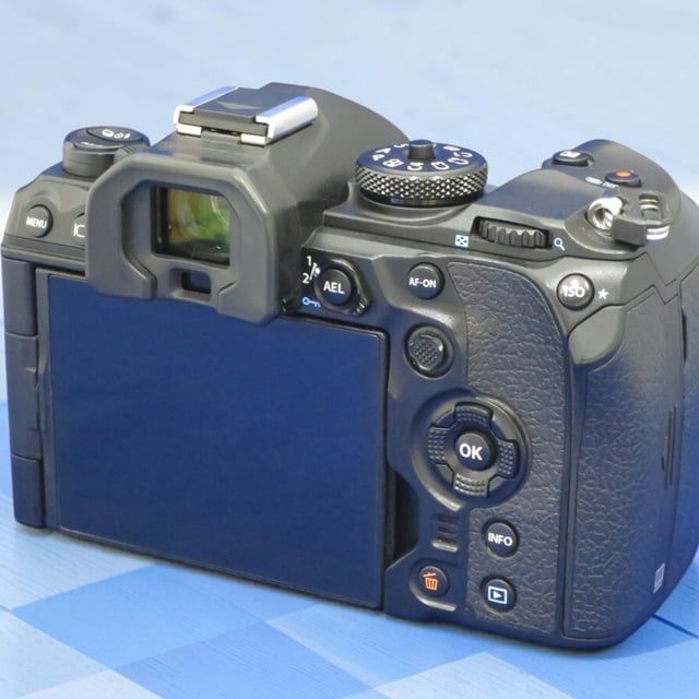OM-1 ボディ