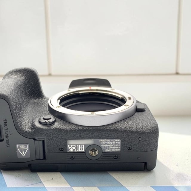 EOS R10 ボディ