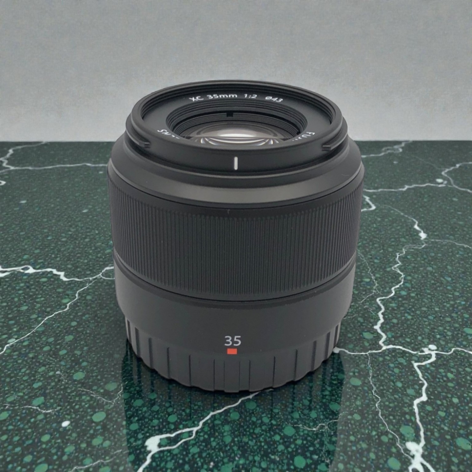 富士フイルム フジノンレンズ XC35mmF2の新品/中古の在庫一覧