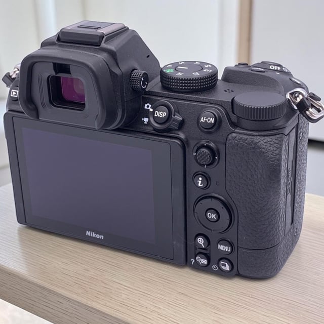 Z5 ボディ