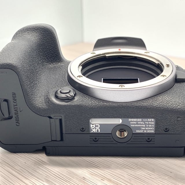 EOS R10 ボディ