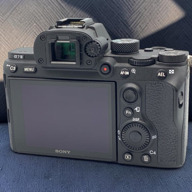 α7 III ILCE-7M3 ボディ