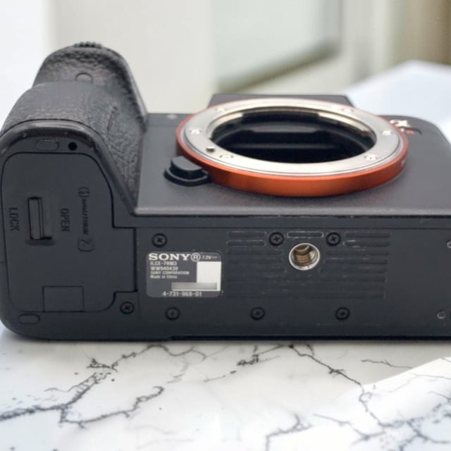 α7R III ILCE-7RM3 ボディ