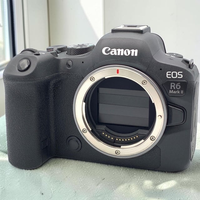 EOS R6 Mark II ボディ