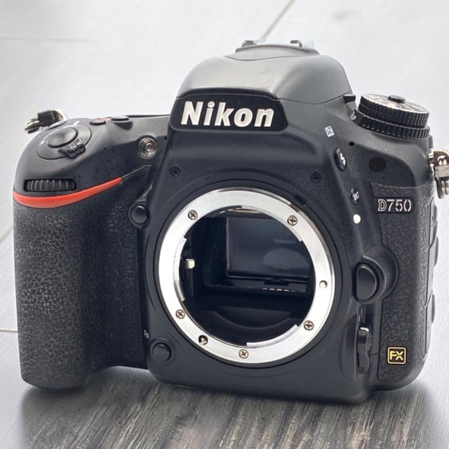 D750 ボディ