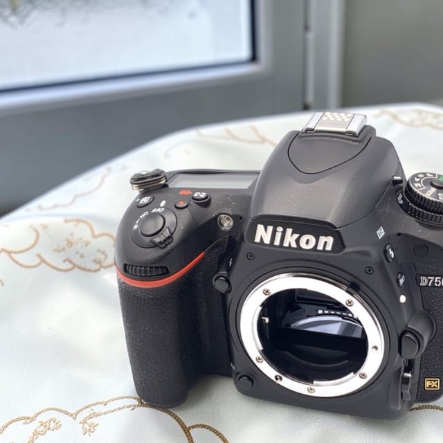 D750 ボディ