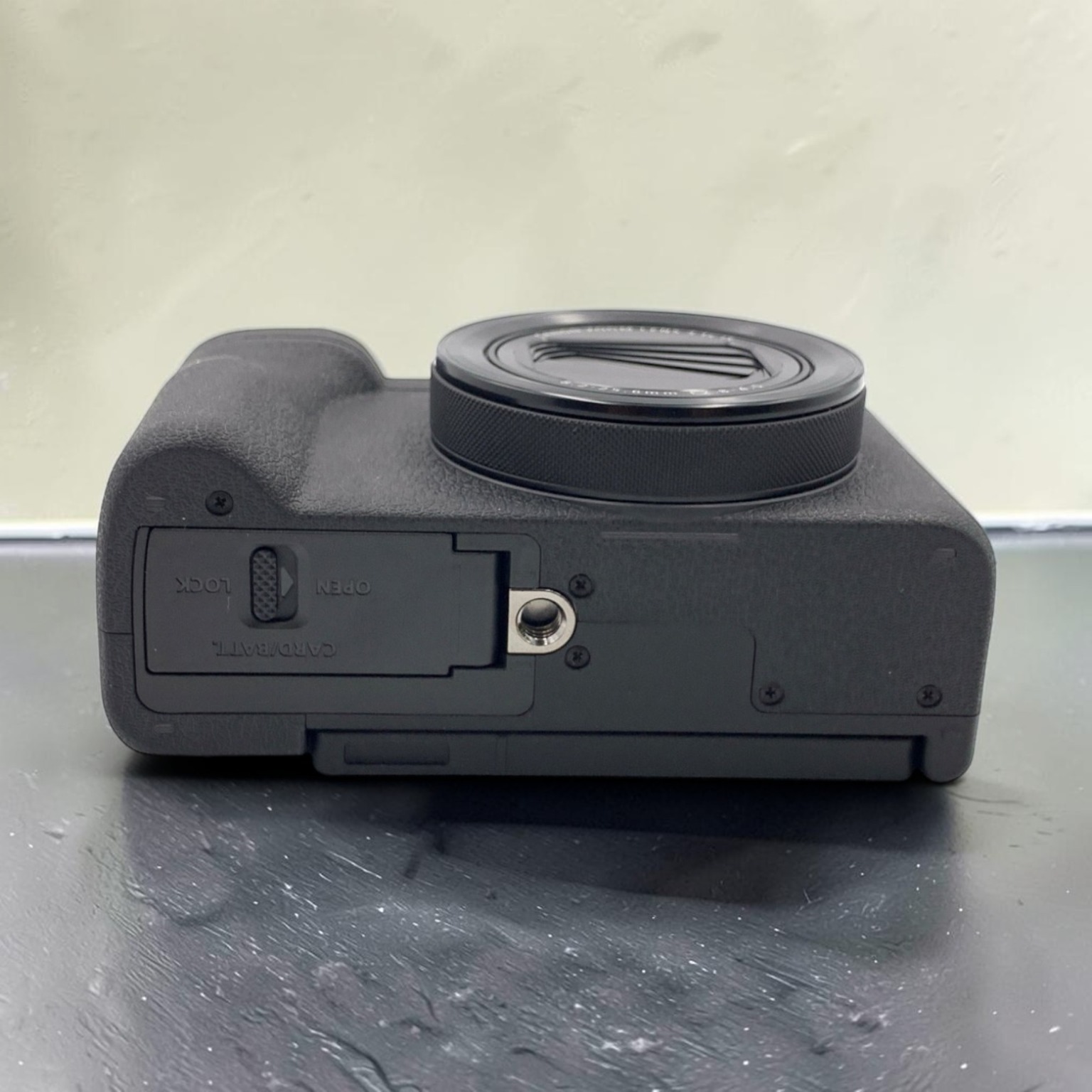 Canon PowerShot V1の新品/中古の在庫一覧 | みんなのカメラ