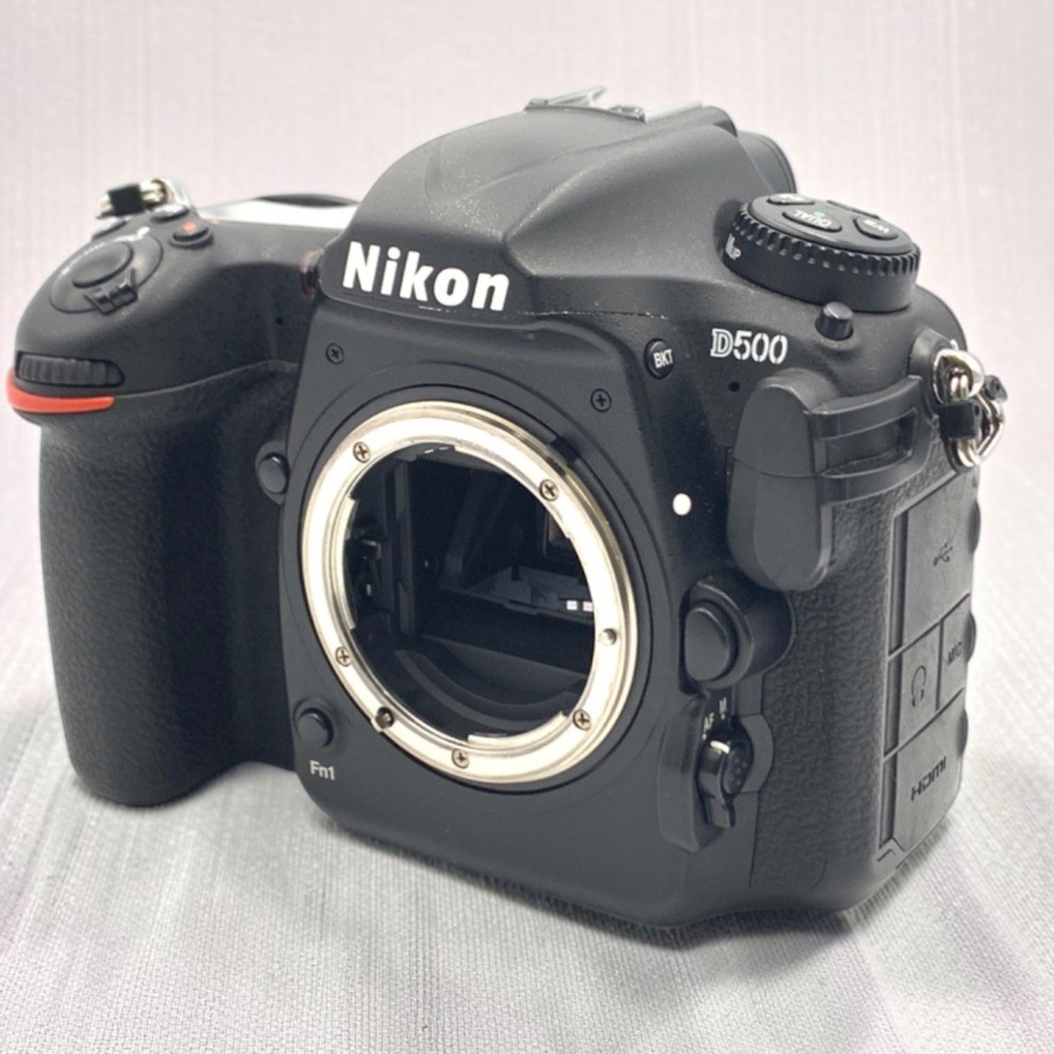 ニコン D4 ボディの中古 (良品)・¥89,440 売り切れ by いなせ
