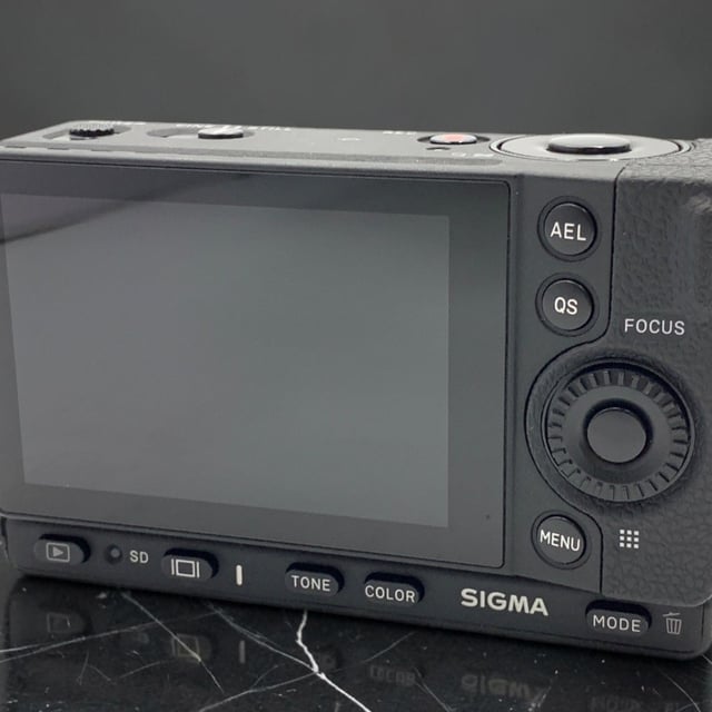 SIGMA fp ボディ
