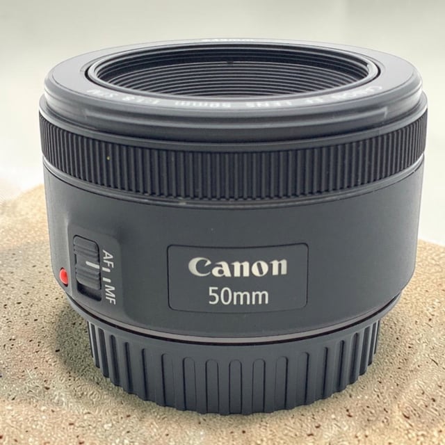 EF 50mm F1.8 STM