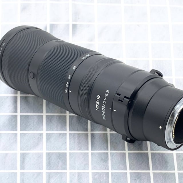 NIKKOR Z 180-600mm f/5.6-6.3 VR