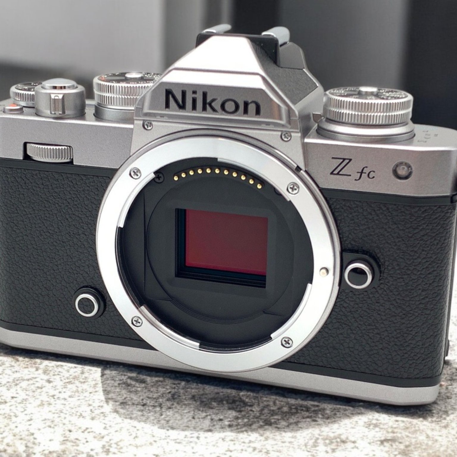 Nikon Z fc シルバー ボディ ニコン Z fc ボディ [シルバー] 価格比較 - 価格.com