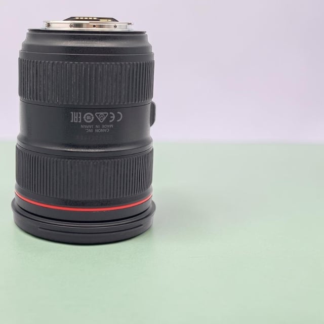 EF 24-70mm F2.8L II USM