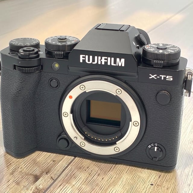 X-T5 ボディ "ブラック"