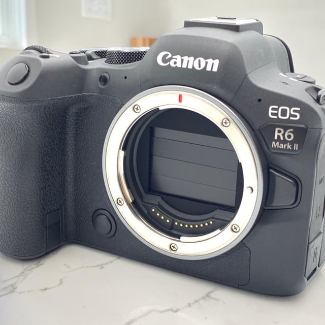 EOS R6 Mark II ボディ