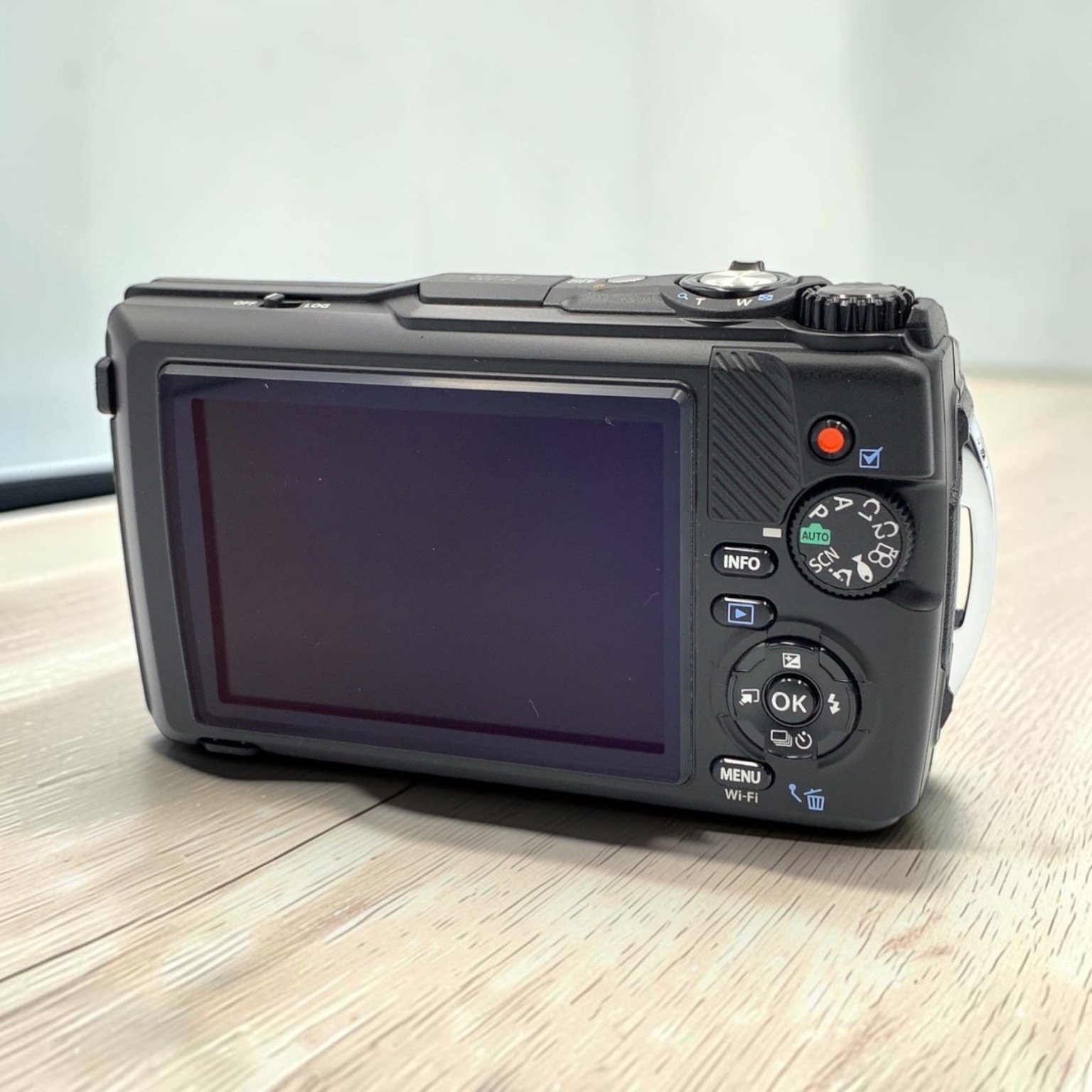 OM SYSTEM OLYMPUS SZ-14 