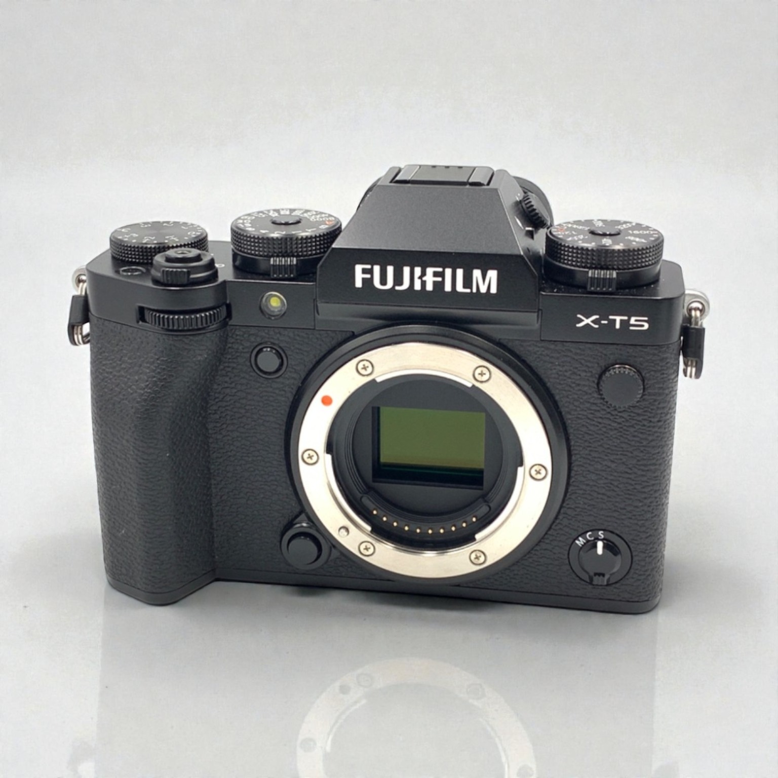 富士フイルム X-T5 ボディ 