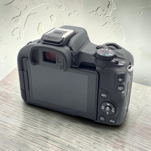 EOS R50 ボディ