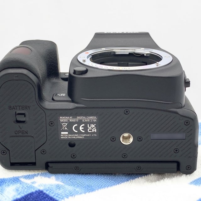 PENTAX KF ボディ "ブラック"