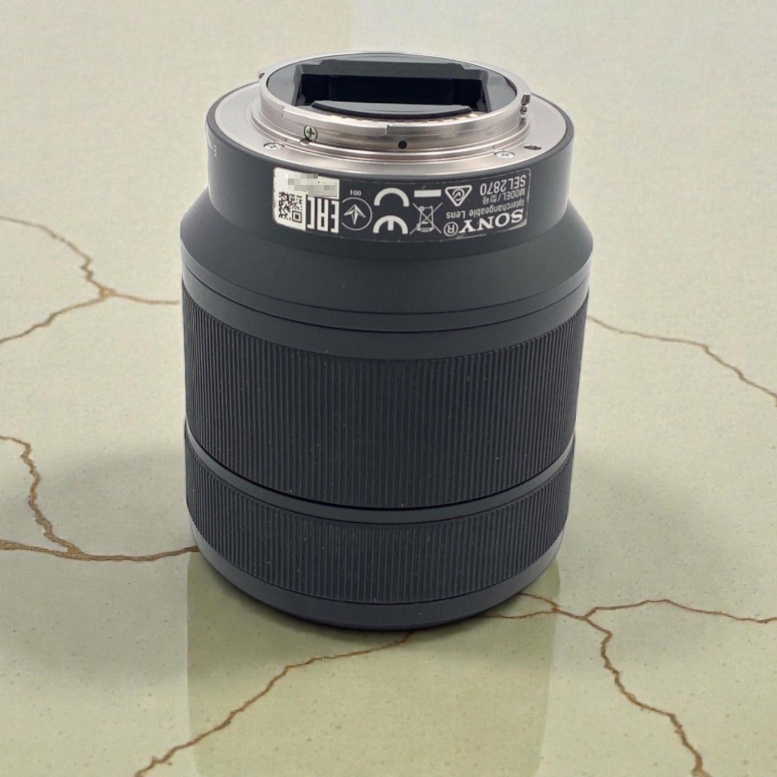 SONY FE 28-70mm F3.5-5.6 OSS SEL2870の中古 (美品)・¥18,970 by