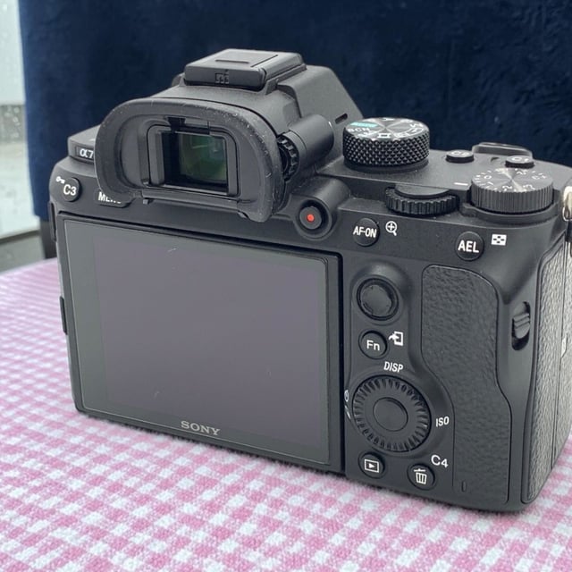 α7 III ILCE-7M3 ボディ