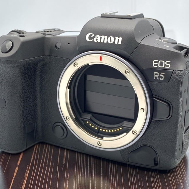 EOS R5 ボディ