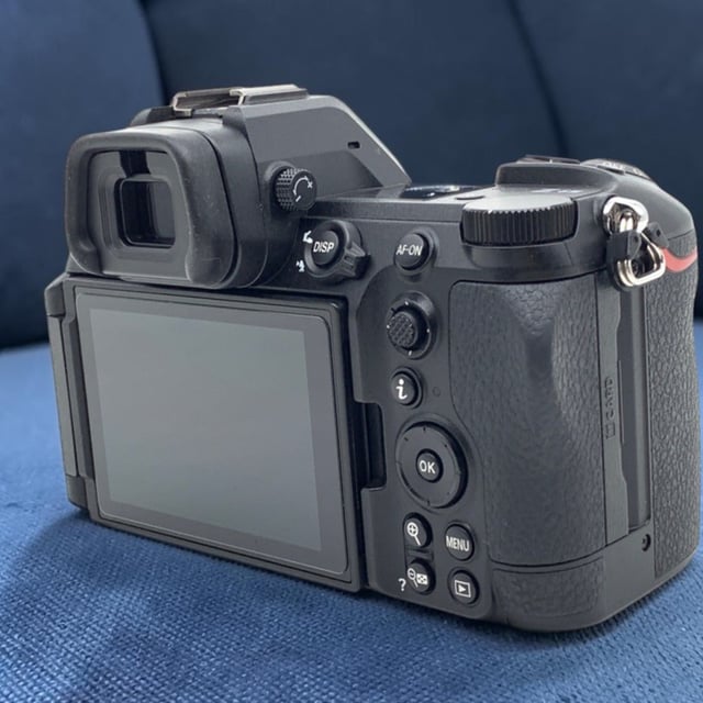 Z6III ボディ