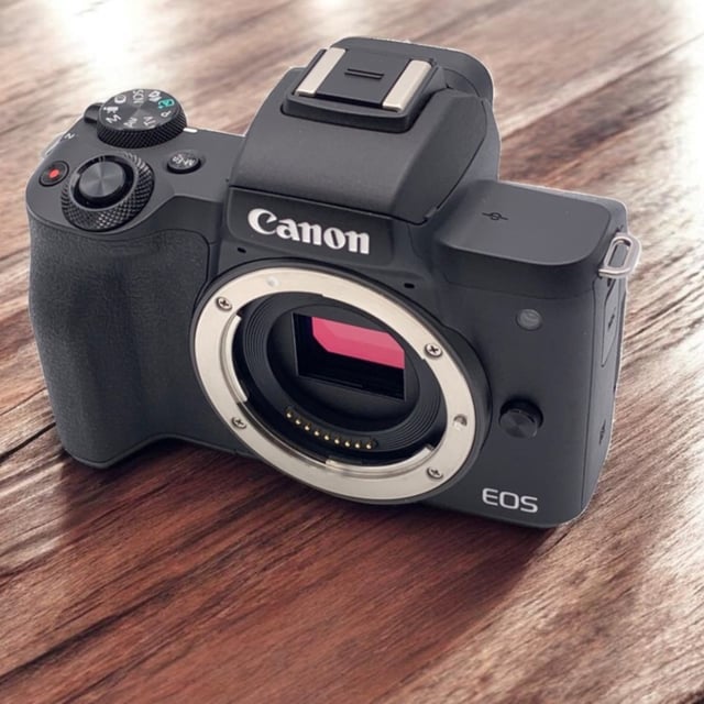 EOS Kiss M ボディ "ブラック"