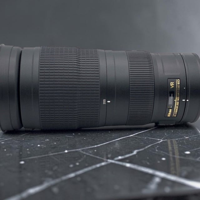 AF-S NIKKOR 200-500mm f/5.6E ED VR