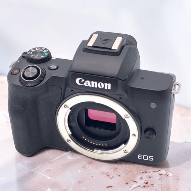 EOS Kiss M ボディ "ブラック"