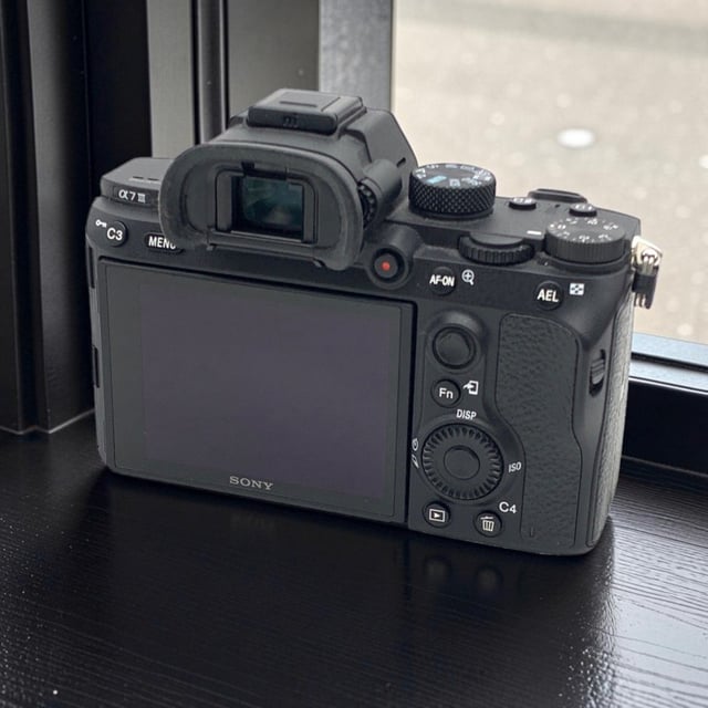 α7 III ILCE-7M3 ボディ