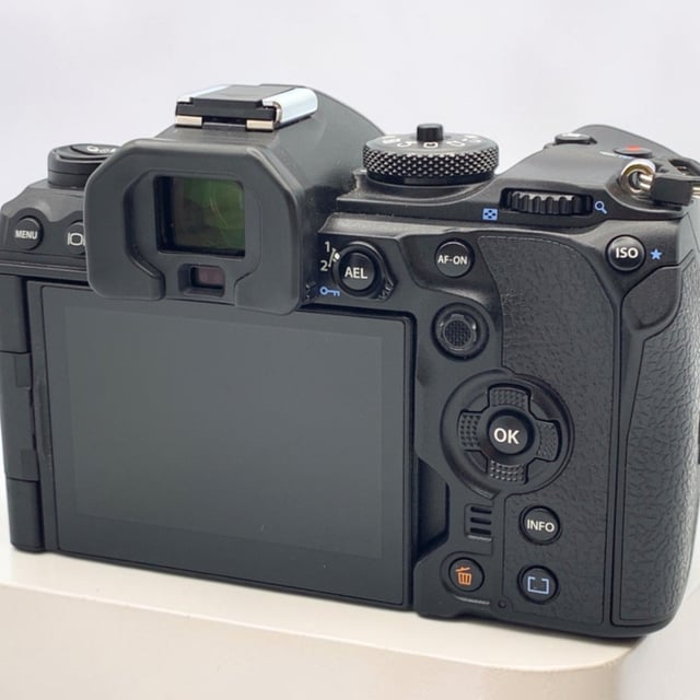 OM-1 ボディ