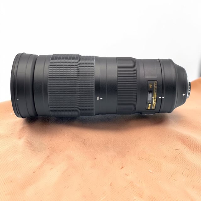 AF-S NIKKOR 200-500mm f/5.6E ED VR