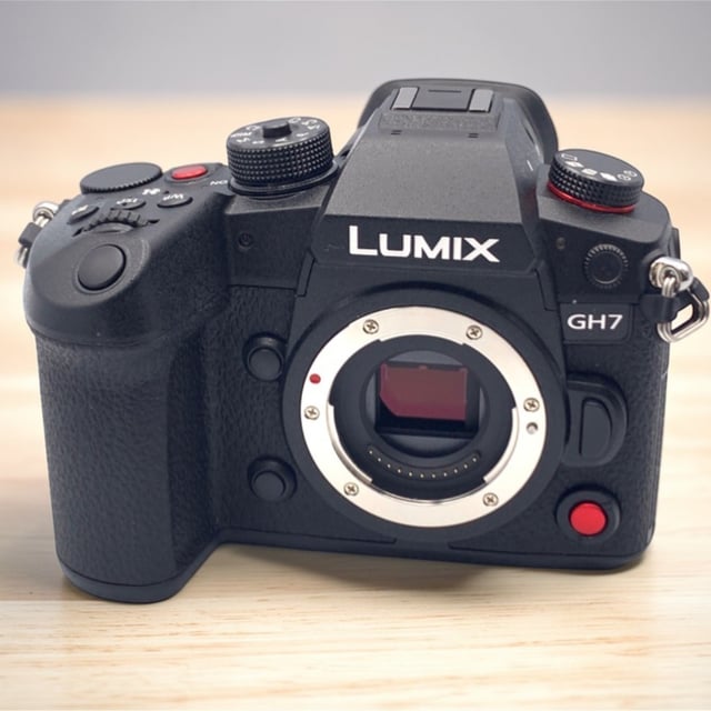 LUMIX GH7(DC-GH7) ボディ