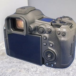 EOS R5 Mark II ボディ