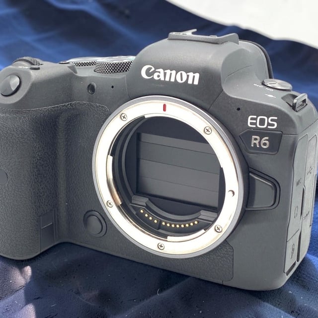 EOS R6 ボディ